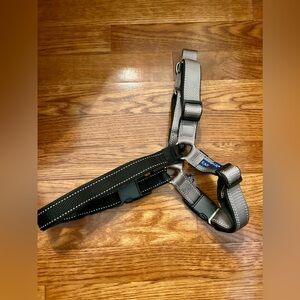 Pet Safe Easy Walk Adjustable Grey Dog Harness - Great for Walking you Dog